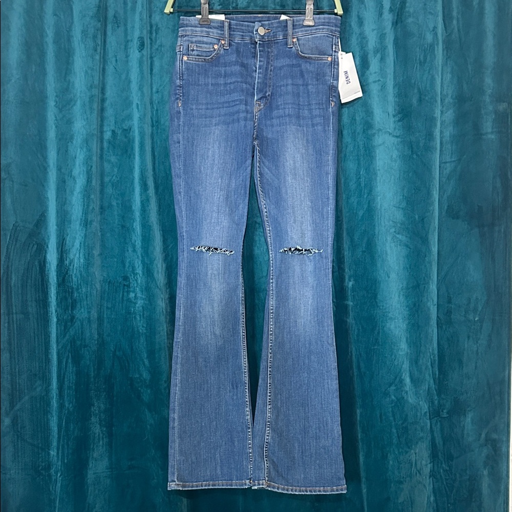 NWT H&M Classic Blue Flare Jeans
